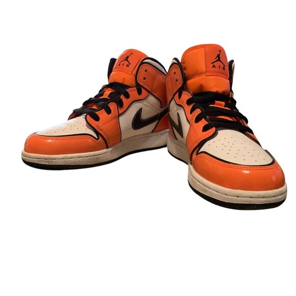 Air Jordan 1 Mid SE Orange/Black/White 6.5Y or 7.5 women's Sneakers - Picture 2 of 11